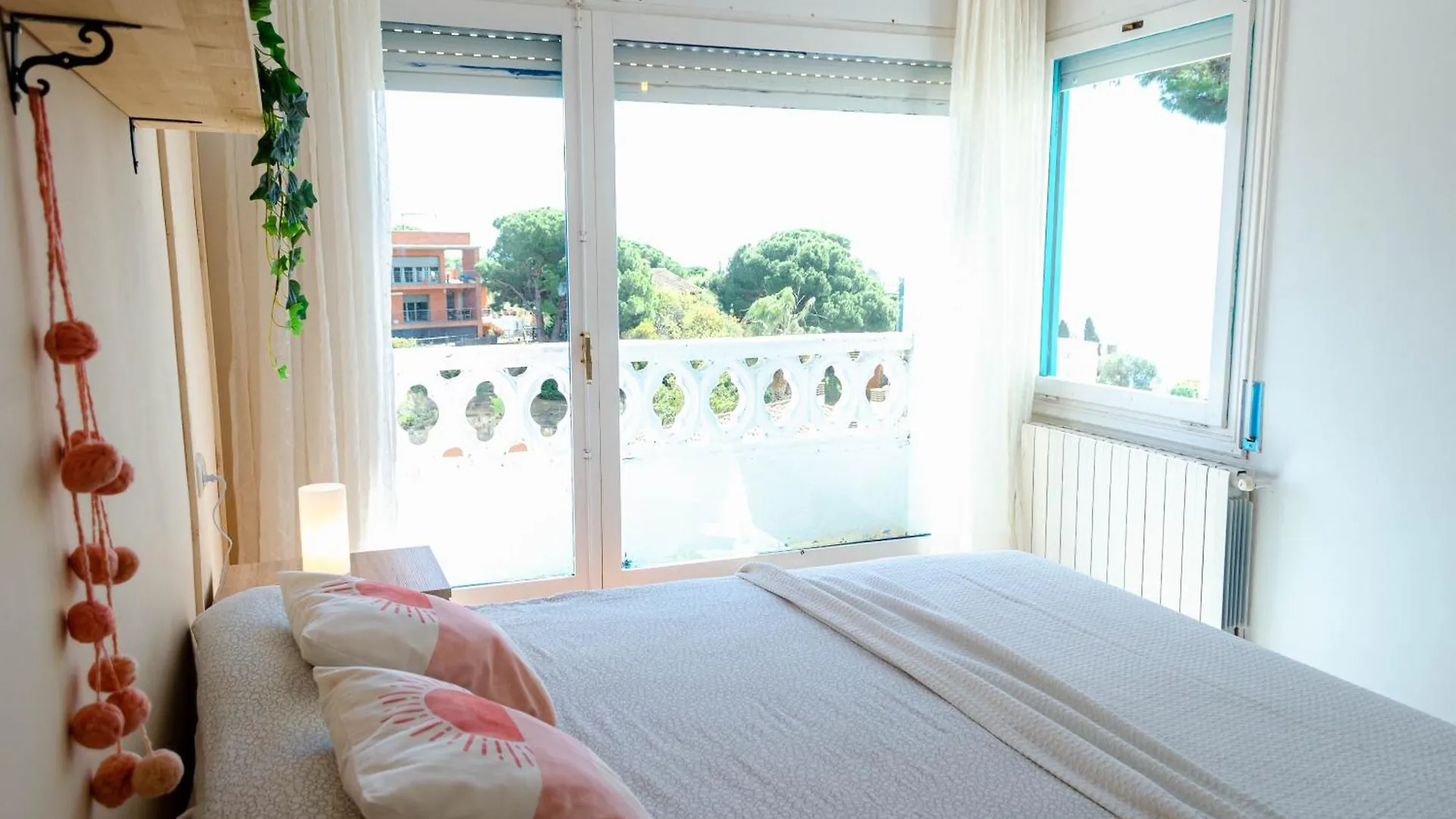 ~Villa El Riu Del Cel~Increibles Vistas Al Mar Льорет-де-Мар Вилла